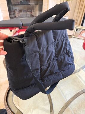 GAP Black Quilted Tote Bag with Padded Handles